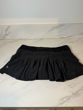 Lululemon black pleated tennis mini skirt